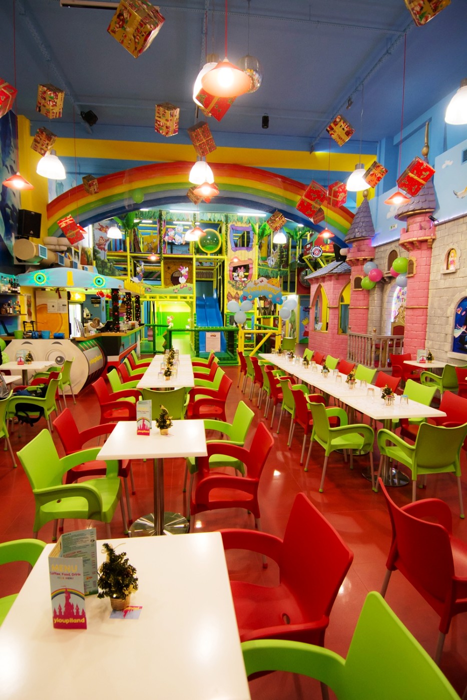 Yioupiland photo gallery