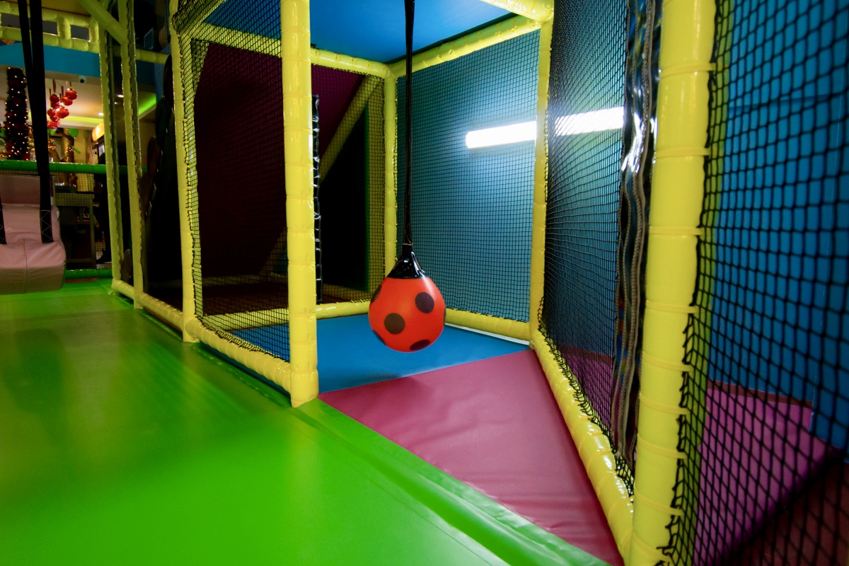 Yioupiland photo gallery