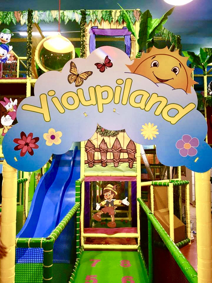 Yioupiland photo gallery